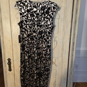 Vince Camuto Monochrome Patterned Maxi Dress